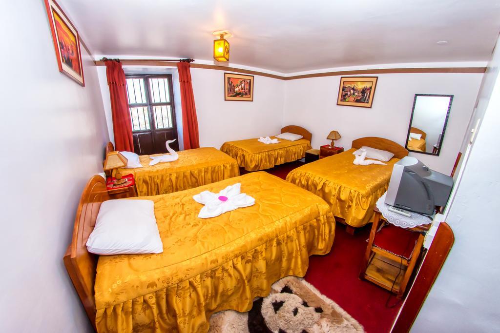 Marlon'S House Cusco Hotell Santa Ana  Rum bild