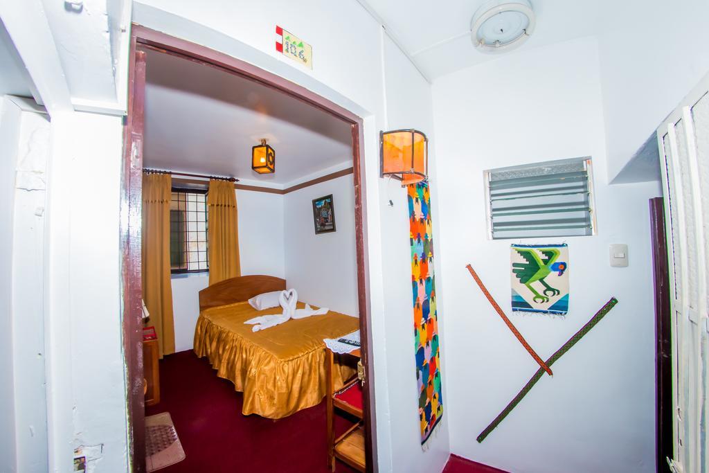 Marlon'S House Cusco Hotell Santa Ana  Rum bild