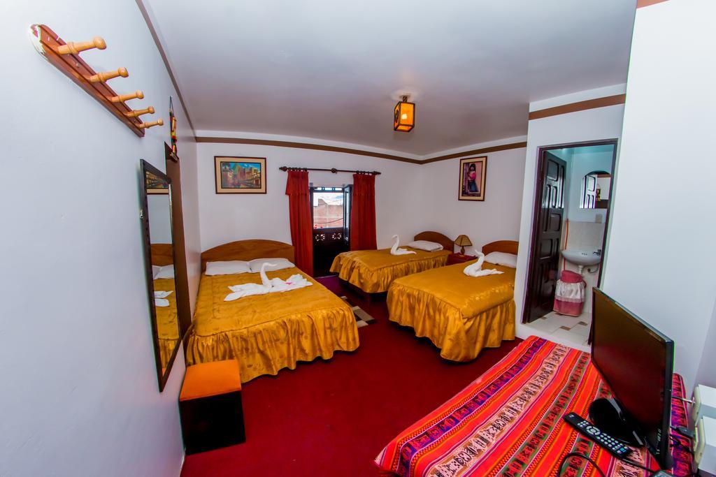 Marlon'S House Cusco Hotell Santa Ana  Rum bild